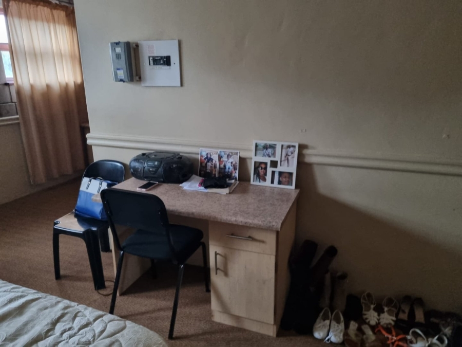 1 Bedroom Property for Sale in Brandwag Free State